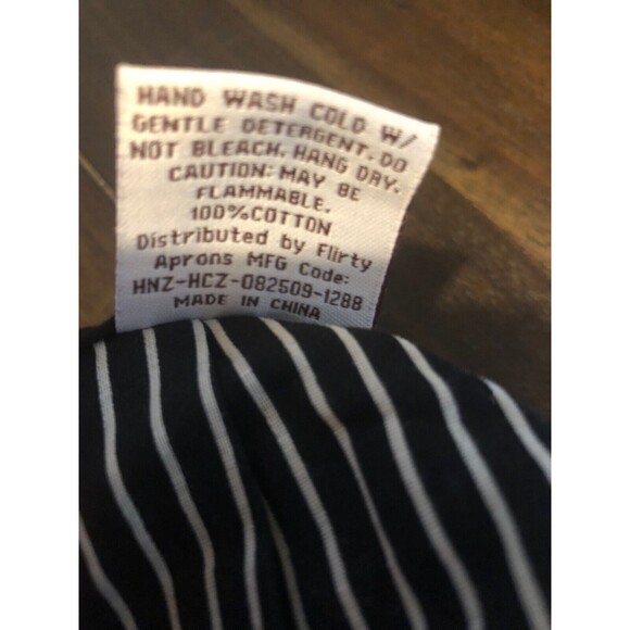 Flirty Aprons Pink w/Black Scroll Pattern & Ruffle Back or Side Tie Adult One Sz - Picture 9 of 9